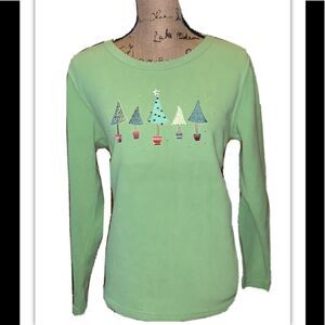 NWT trilllogy Christmas fleece size M